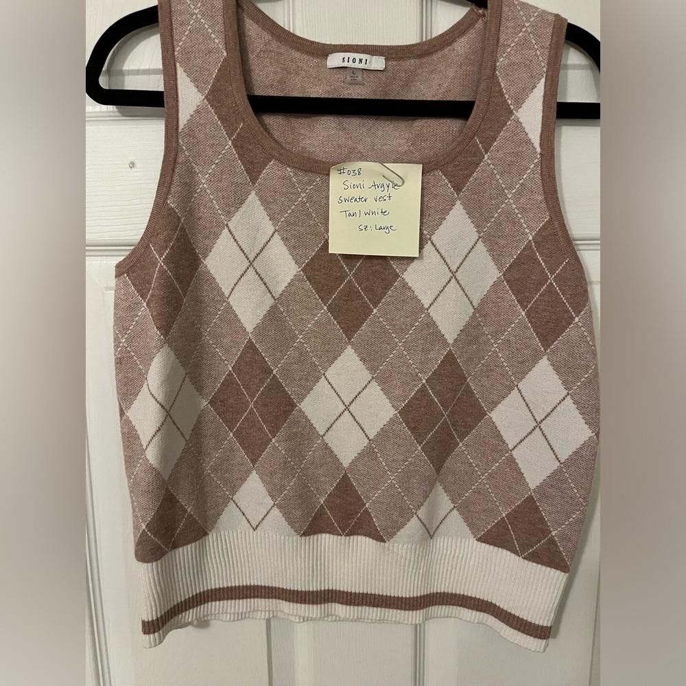 Sioni argyle sweater vest, large